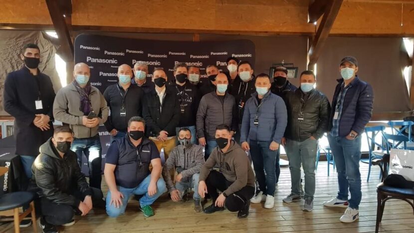 poza de group panasonic road show