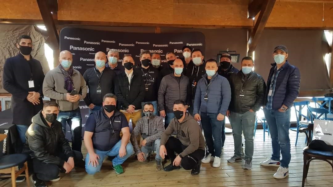 poza de group panasonic road show